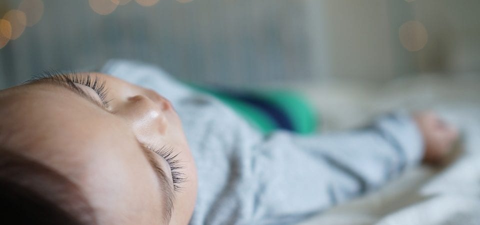 Does sleep position impact baby head shape?